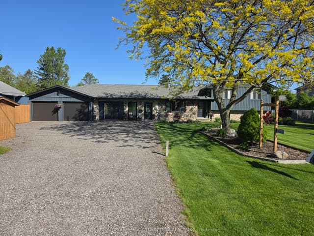 Detached at 29788 Talbot Line, Dutton/Dunwich, ON N0L 2M0