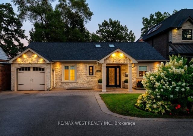 Detached at 4653 Dundas Street W, Toronto, ON M9A 1A4, Toronto W08