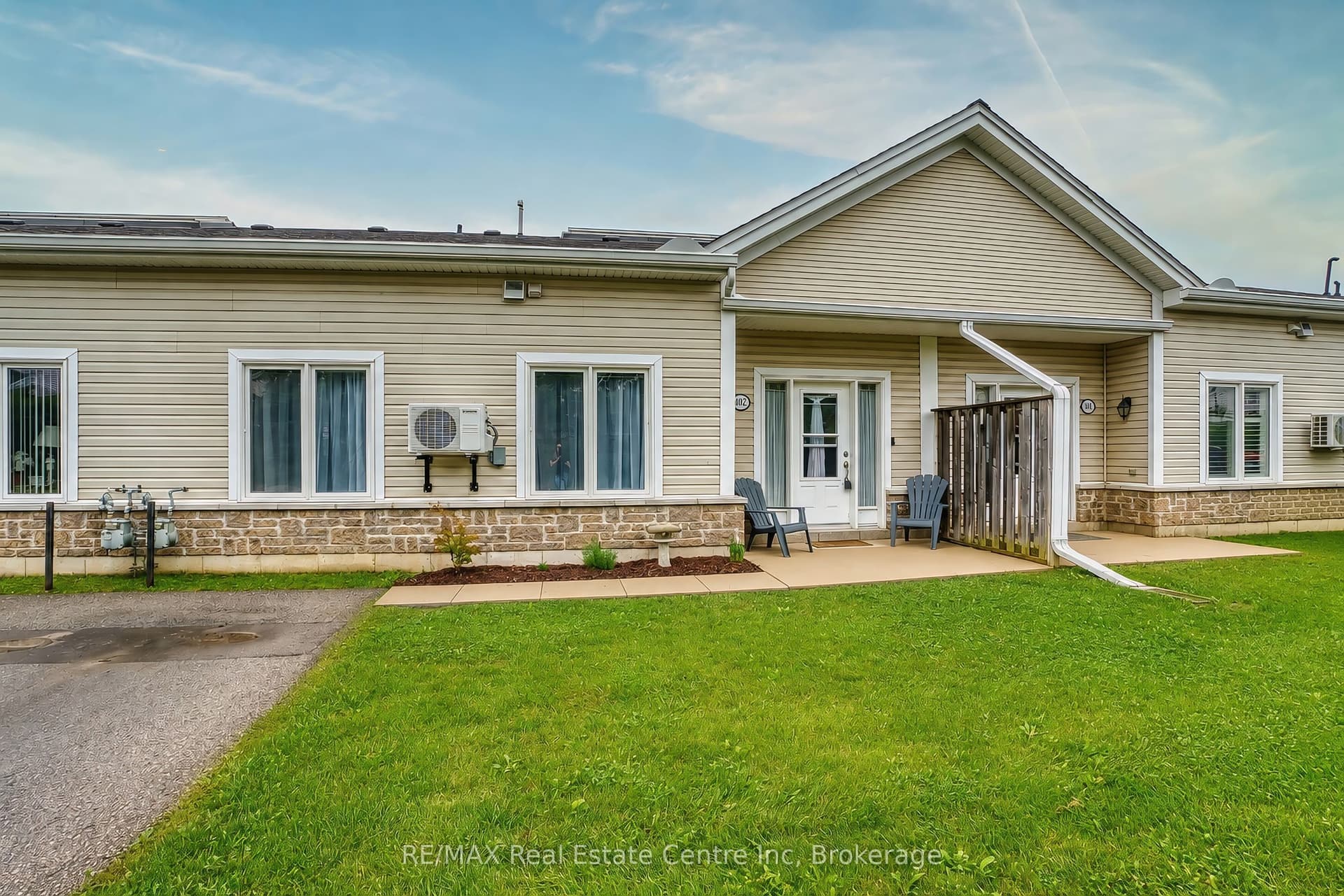 Suite 102 · Floor 1, Unit 102 · 760 Woodhill Dr