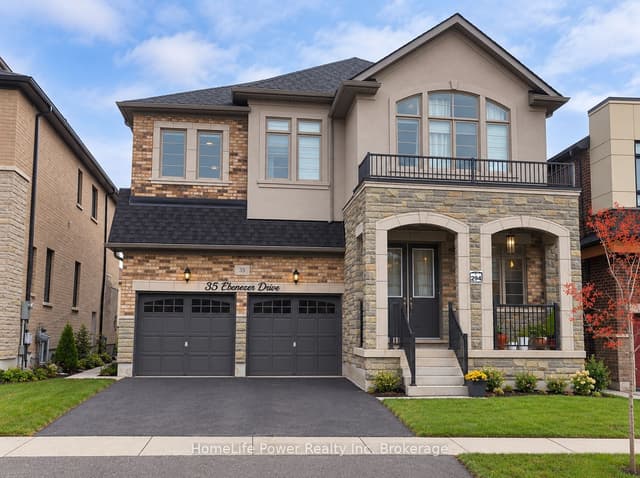 Detached at 35 Ebenezer Drive, Hamilton, ON L8B 1Y3