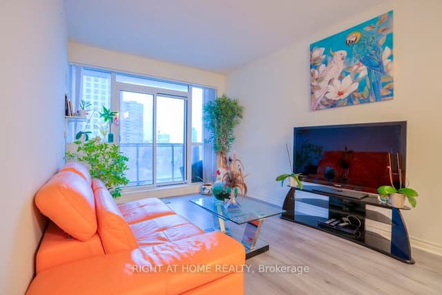Condo Apartment at 349 Rathburn Road W 512, Mississauga, ON L5B 0G9