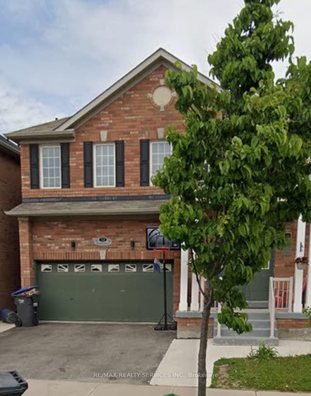 Detached at 32 Demaris Drive, Brampton, ON L6R 3P9
