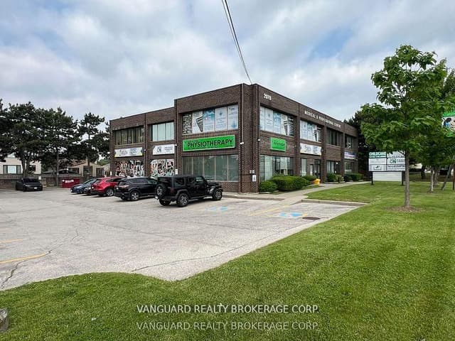 Office at 2978 Islington Avenue 204, Toronto, ON M9L 2K6, Toronto W05