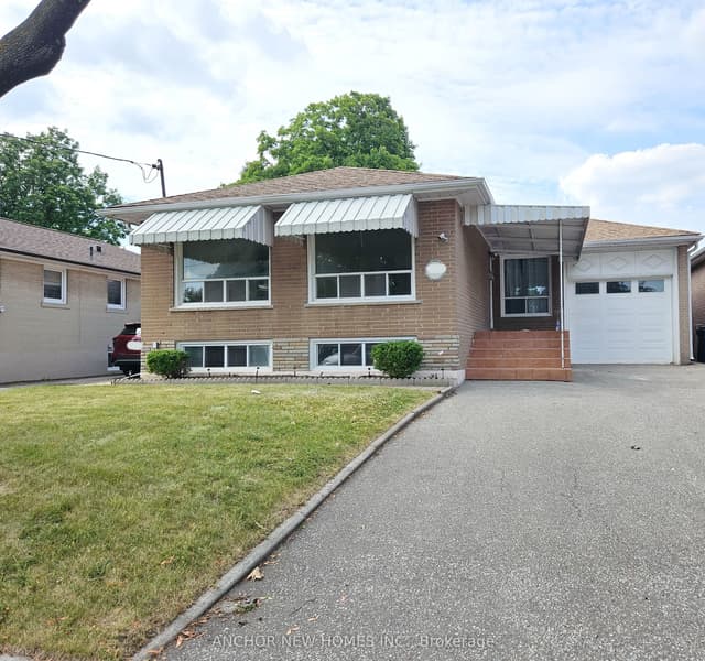 Detached at 24 Fletcher Place, Toronto, ON M9R 1K6, Toronto W09