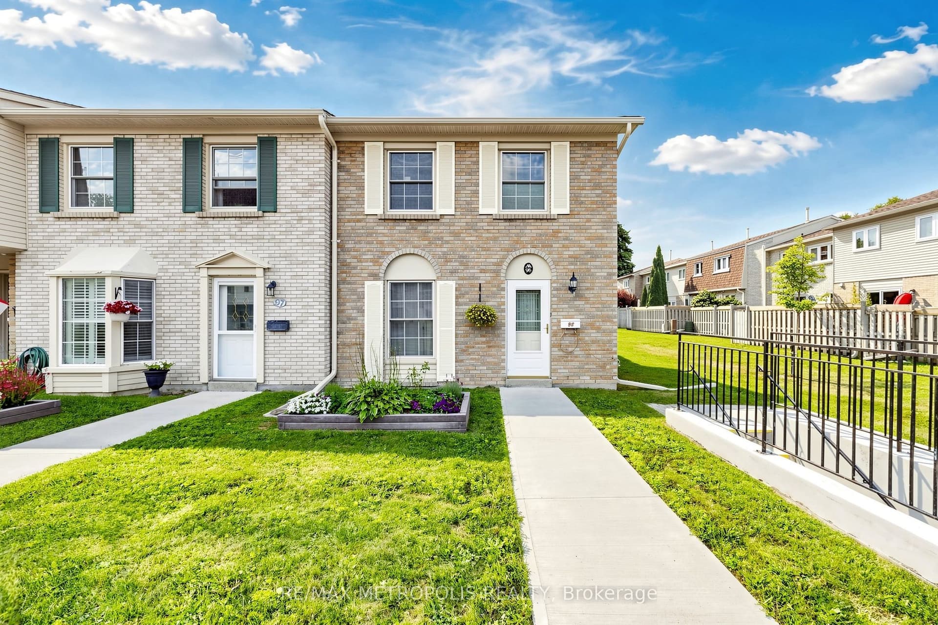 Suite 96, Unit 96 · 580 Eyer Dr