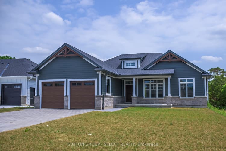 7 Spruce Crescent
