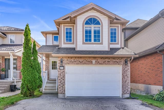 Detached at 193 Mountain Laurel Crescent, Kitchener, ON N2E 4B6
