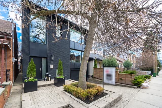 Detached at 99 Claremont Street, Toronto, ON M6J 2M7, Toronto C01
