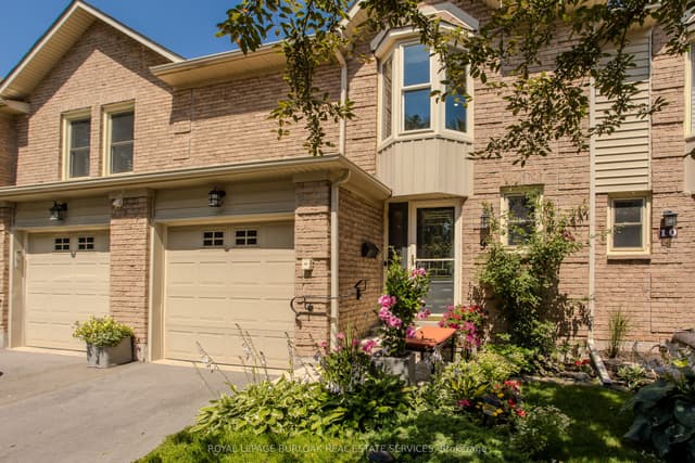 Condo Townhouse at 5411 Lakeshore Road 9, Burlington, ON L7L 1E1