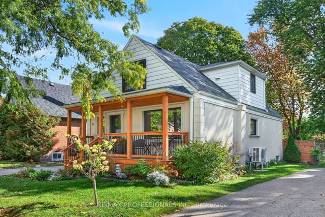 Detached at 17 Hollydene Road, Toronto, ON M1L 2A4, Toronto E04