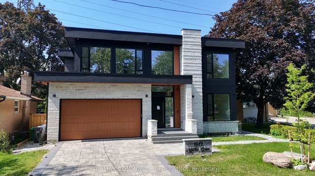 Detached at 1349 Melton Drive, Mississauga, ON L4Y 1L6