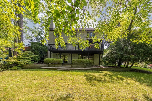 Detached at 19 Ridgegate Crescent, Toronto, ON M8Y 2C9, Toronto W07