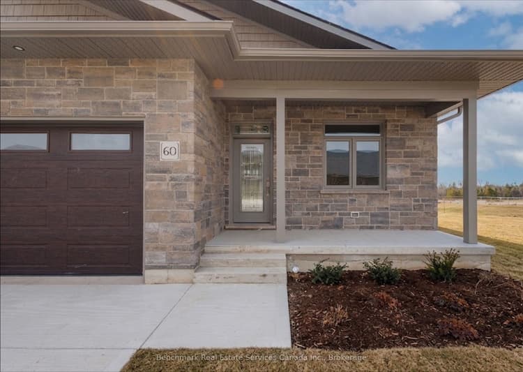 60 Cavalier Crescent