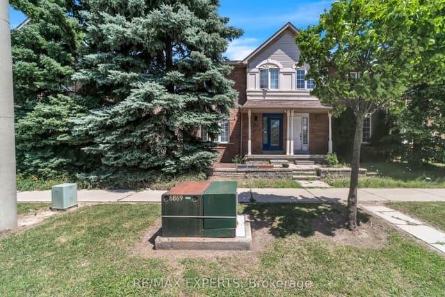 Condo Townhouse at 35 Malta Avenue 87, Brampton, ON L6Y 5B4