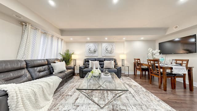 Condo Townhouse at 1 Blanche Lane 801, Markham, ON L6B 1N3
