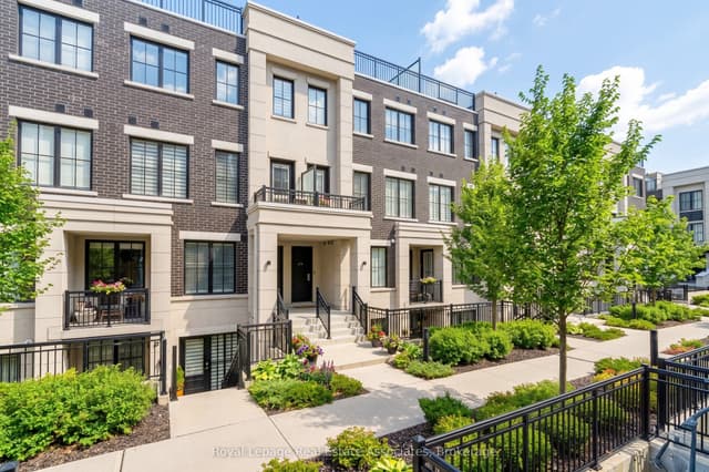 Condo Townhouse at 657 Cricklewood Drive 511, Mississauga, ON L5G 0B8