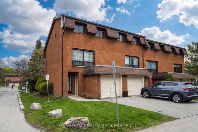 Condo Townhouse at 444 W Stone Church Road W L4, Hamilton, ON L9B 1R1