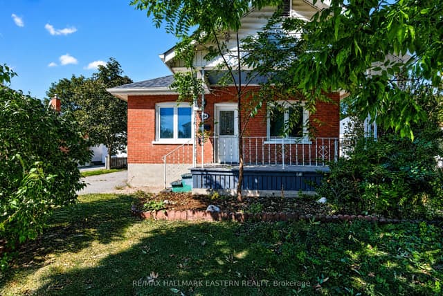 Detached at 164 Prince Street, Peterborough, ON K9J 2A4