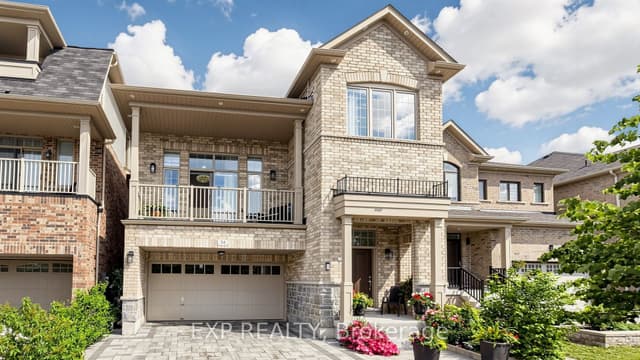 Detached at 34 Buttonleaf Crescent, Whitchurch-Stouffville, ON L4A 4P5