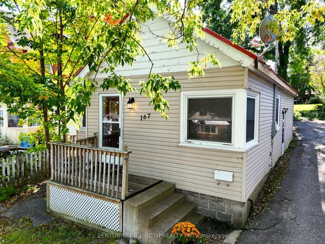 Detached at 167 Laclie Street, Orillia, ON L3V 4N3