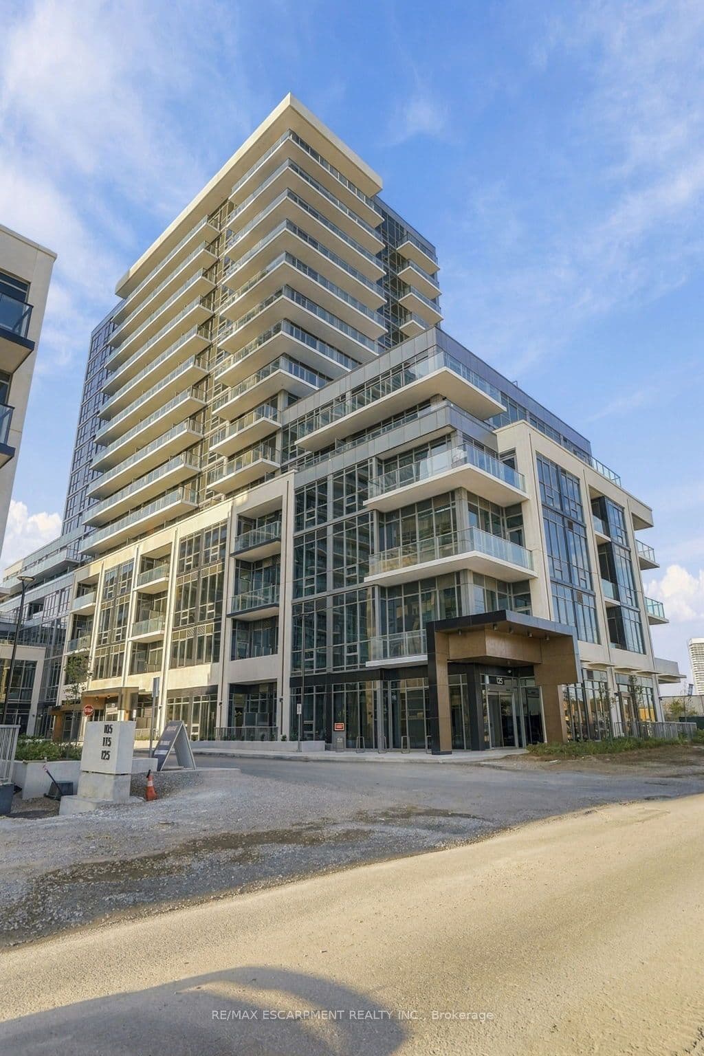Suite 1308B, Unit 1308B · 125 Nipissing Rd