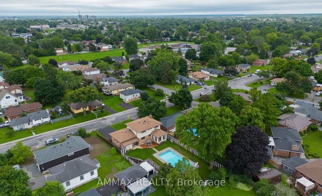 Detached at 36 Parkdale Drive, Belleville, ON K8P 2P4
