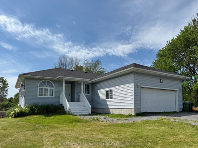 Detached at 3081 Barnaby Court, Kingston, ON K0H 1H0