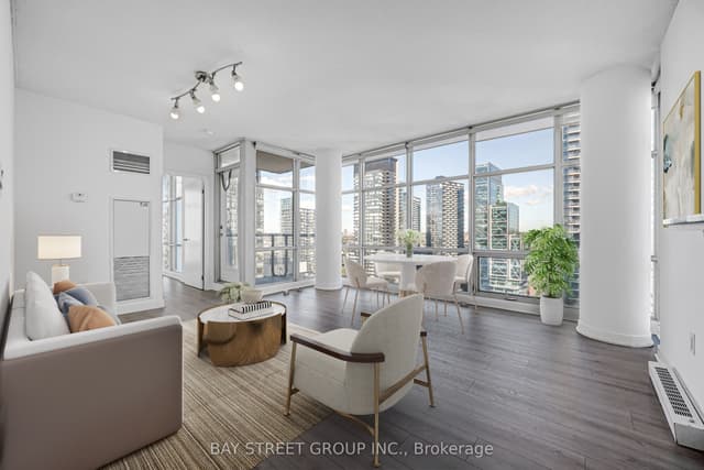 Condo Apartment at 35 Mariner Terrace 3703, Toronto, ON M5V 3V9, Toronto C01