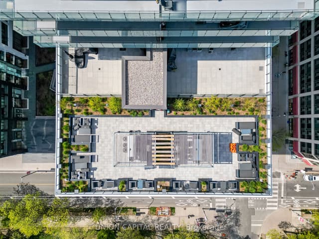 Condo Apartment at 70 Princess Street 609, Toronto, ON M5A 0X6, Toronto C08