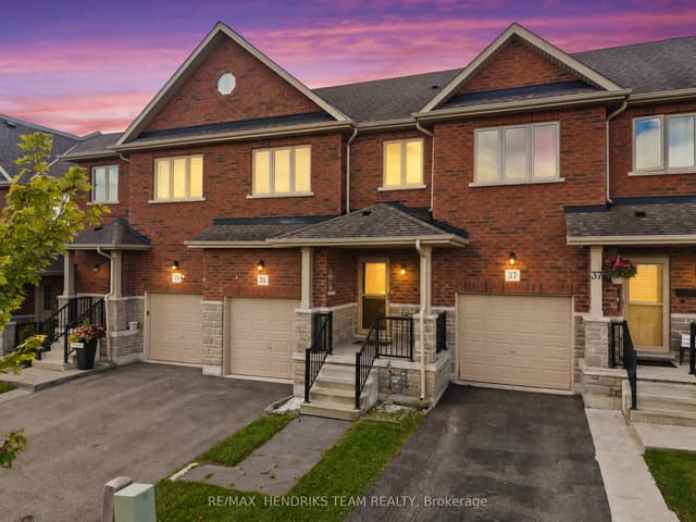 Att/Row/Townhouse at 35 Sunset Way, Thorold, ON L0S 1A0