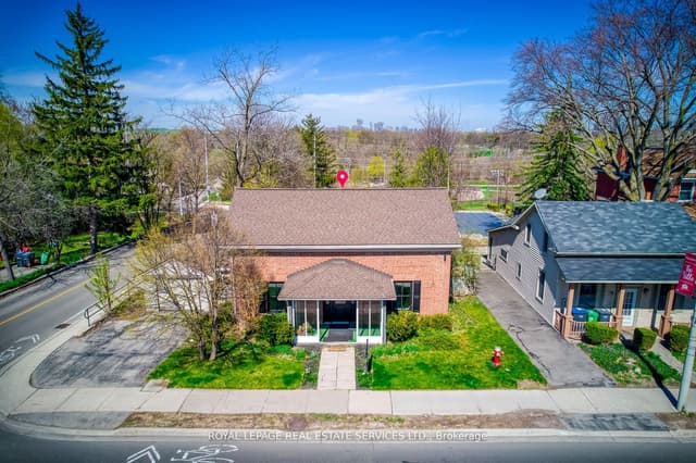 Detached at 317 Queen Street S, Mississauga, ON L5M 1M3
