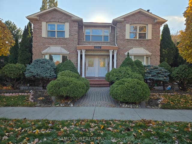 Detached at 2470 Wynten Way 2, Oakville, ON L6J 7K8