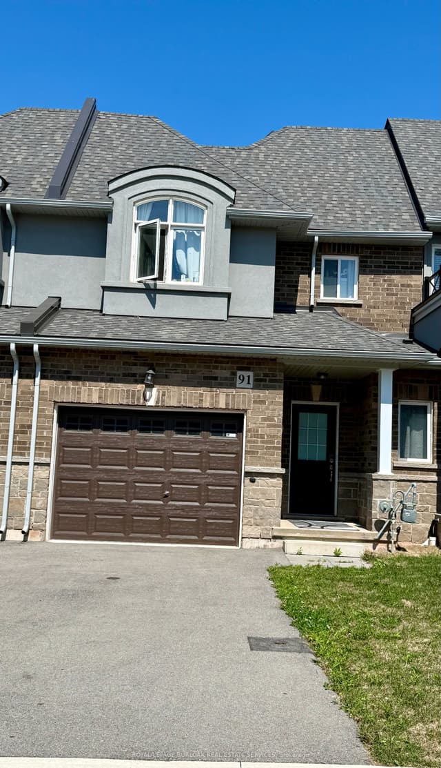 Att/Row/Townhouse at 91 Pinot Crescent, Hamilton, ON L8E 0J9