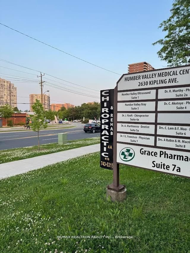 Office at 2630 Kipling Avenue 1, Toronto, ON M9V 4B9, Toronto W10