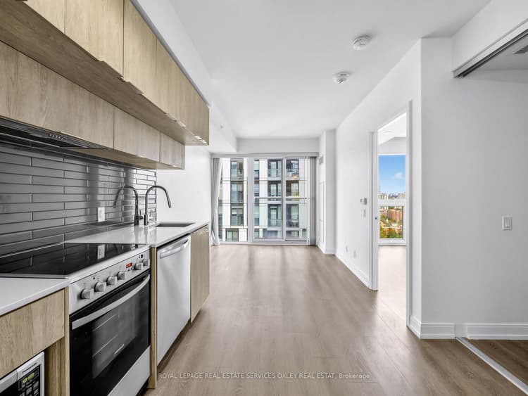 181 Dundas Street