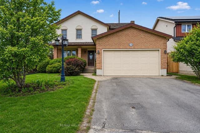 Detached at 1130 Caitlin Crescent, Kingston, ON K7P 2S4