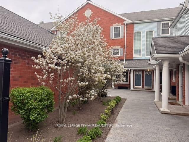 Condo Townhouse at 1665 Nash Road E-12, Clarington, ON L1E 1S8