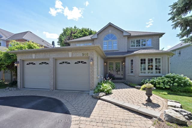 Detached at 908 Schaeffer Outlook, Newmarket, ON L3X 1V9