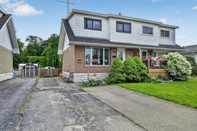 Semi-Detached at 855 Howe Terrace, Prescott, ON K0E 1T0