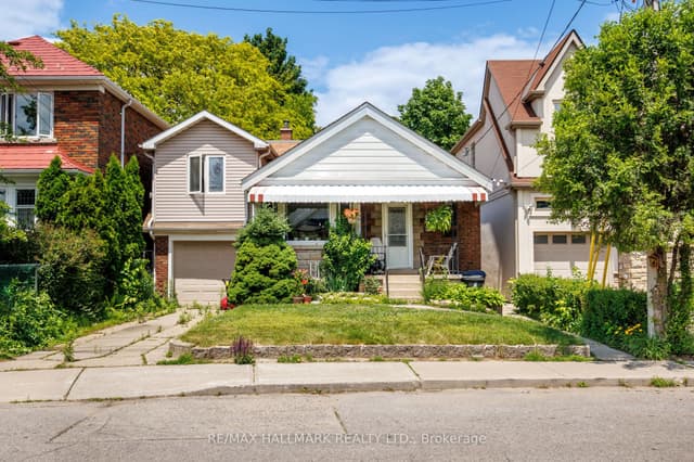 Detached at 8 Davies Crescent, Toronto, ON M4J 2X5, Toronto E03