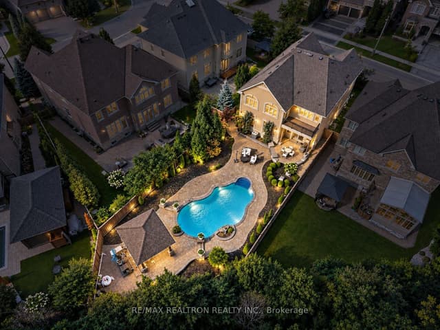 Detached at 283 Lady Valentina Avenue, Vaughan, ON L6A 4T2