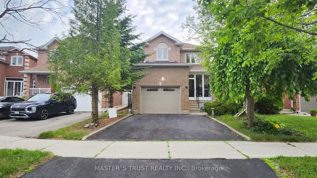 Detached at 9 Springer Drive, Richmond Hill, ON L4C 0E9