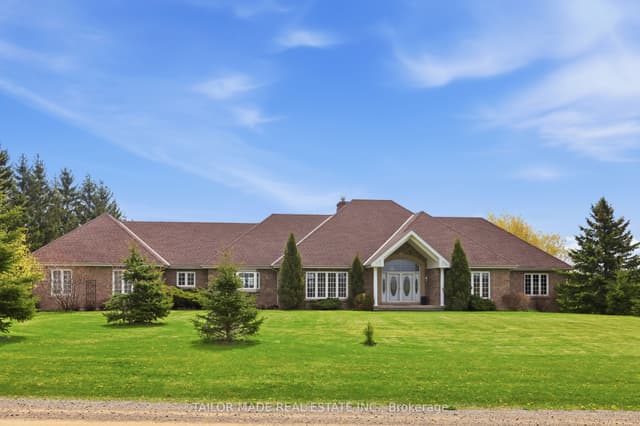 Detached at 1749 Station Road, Caledon, ON L7C 3L2